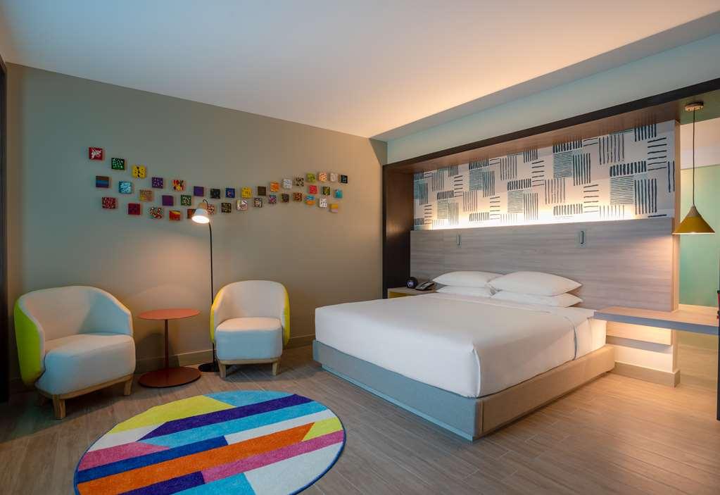 Hyatt Centric San Salvador Hotel Phòng bức ảnh
