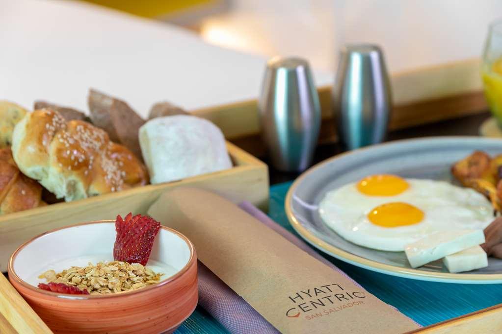Hyatt Centric San Salvador Hotel Nhà hàng bức ảnh